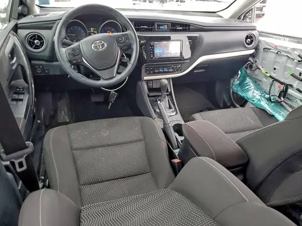 JTNKARJE7JJ568774 2018 TOYOTA COROLLA - Image 8