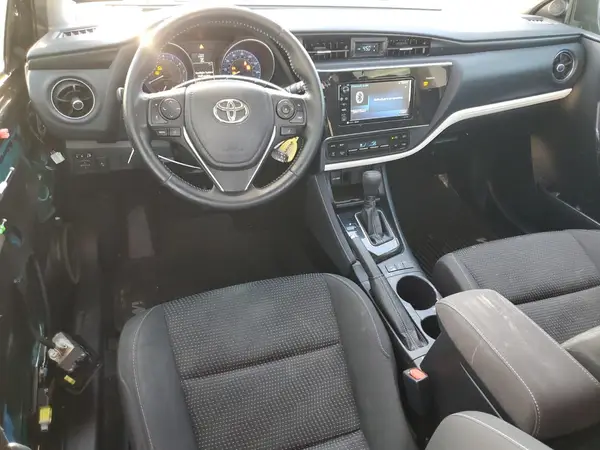 JTNKARJE7JJ569164 2018 TOYOTA COROLLA - Image 8
