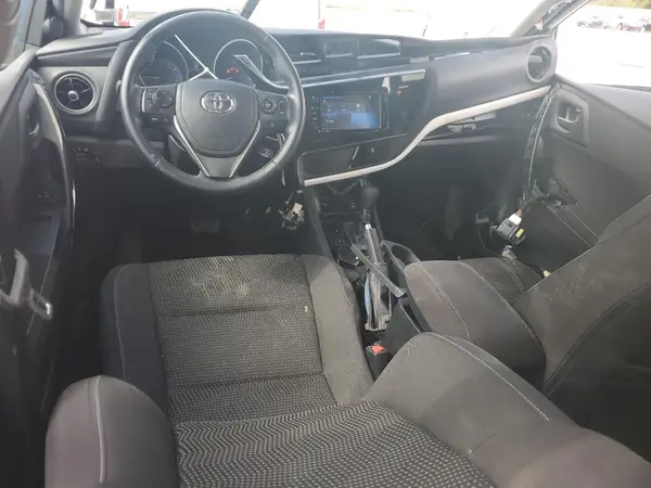 JTNKARJE7JJ569925 2018 TOYOTA COROLLA - Image 8