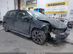 JTNKARJE7JJ572176 2018 TOYOTA COROLLA
