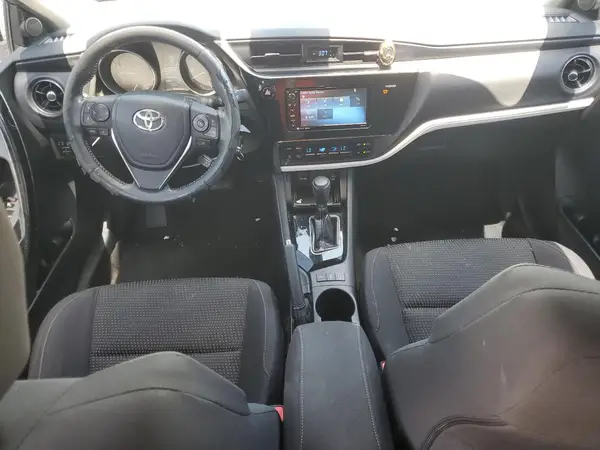 JTNKARJE8HJ525605 2017 TOYOTA COROLLA - Image 8