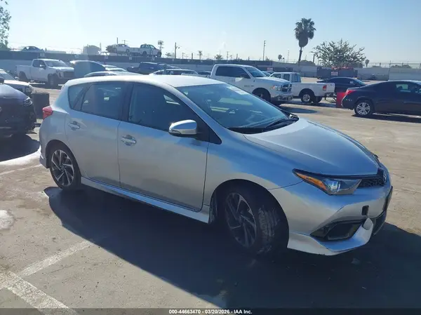 JTNKARJE8HJ528052 2017 TOYOTA COROLLA - Image 1