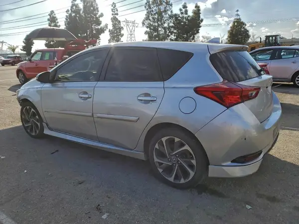 JTNKARJE8HJ528892 2017 TOYOTA COROLLA - Image 2