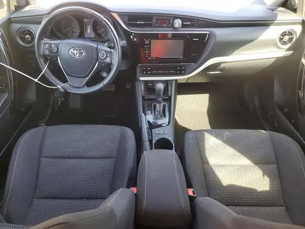 JTNKARJE8HJ528925 2017 TOYOTA COROLLA - Image 8