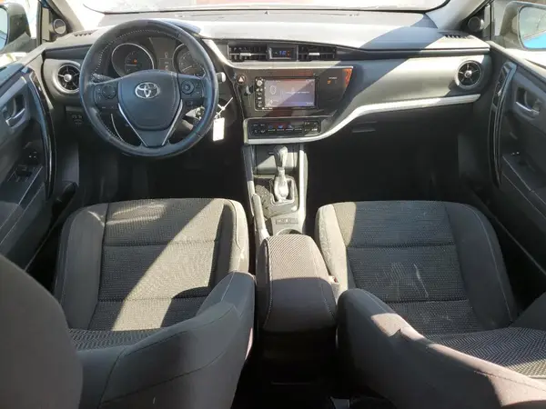 JTNKARJE8HJ536071 2017 TOYOTA COROLLA - Image 8
