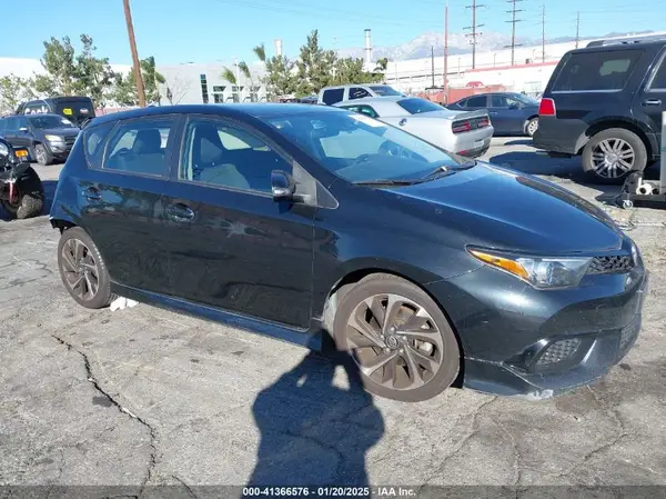 JTNKARJE8HJ537107 2017 TOYOTA COROLLA - Image 1