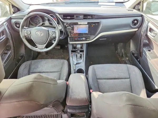 JTNKARJE8HJ542503 2017 TOYOTA COROLLA - Image 8