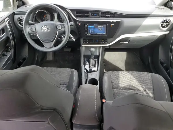 JTNKARJE8HJ544106 2017 TOYOTA COROLLA - Image 8