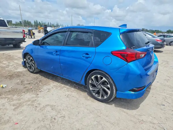 JTNKARJE8HJ546289 2017 TOYOTA COROLLA - Image 2