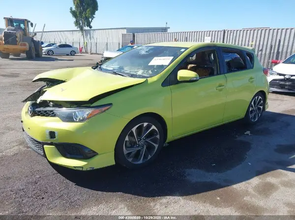 JTNKARJE8HJ547099 2017 TOYOTA COROLLA - Image 2