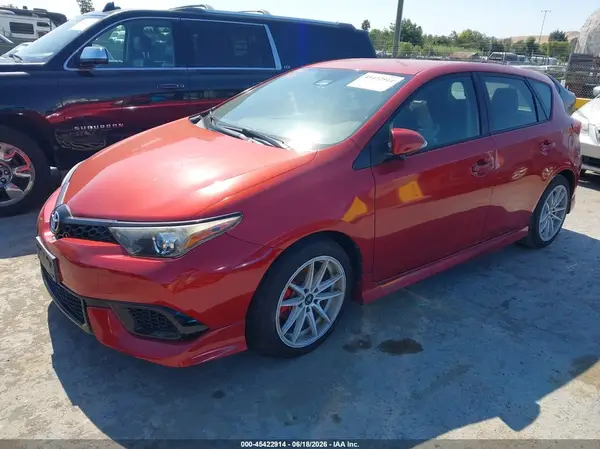 JTNKARJE8HJ551203 2017 TOYOTA COROLLA - Image 2