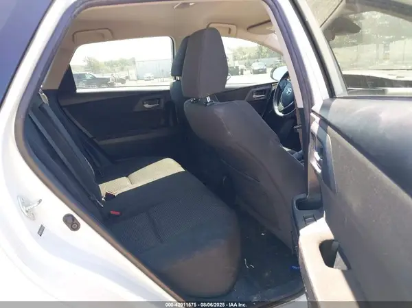 JTNKARJE8HJ551704 2017 TOYOTA COROLLA - Image 8