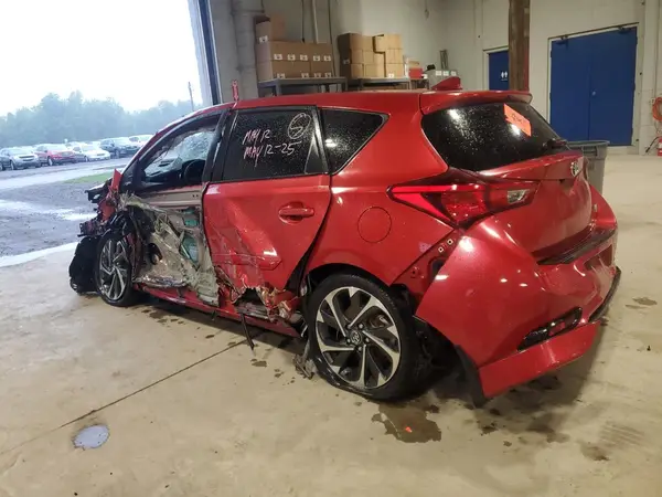 JTNKARJE8JJ555693 2018 TOYOTA COROLLA - Image 2