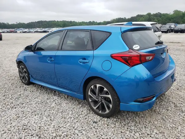 JTNKARJE8JJ558691 2018 TOYOTA COROLLA - Image 2