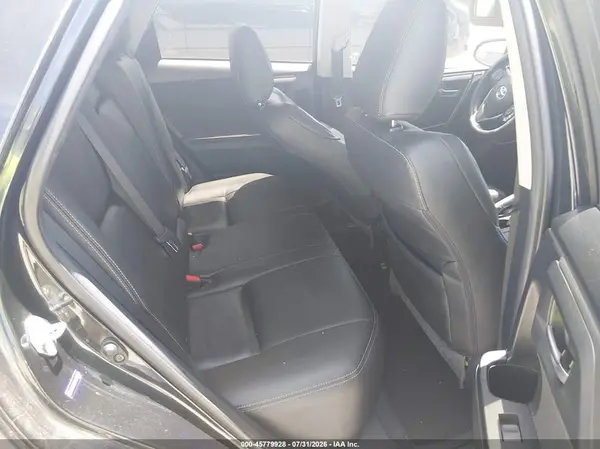 JTNKARJE8JJ562093 2018 TOYOTA COROLLA - Image 8
