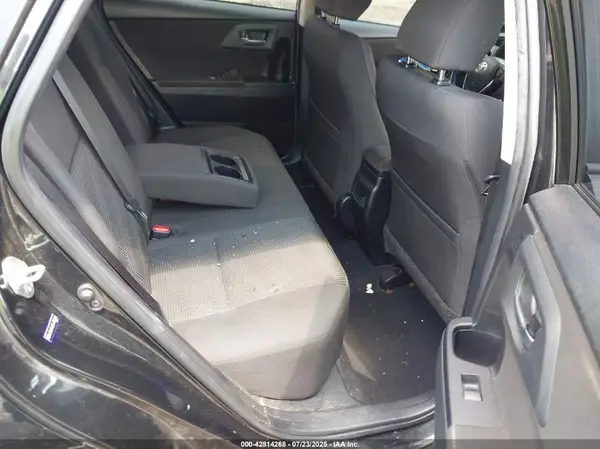 JTNKARJE8JJ565768 2018 TOYOTA COROLLA - Image 8