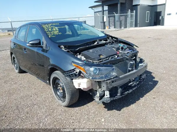 JTNKARJE8JJ569545 2018 TOYOTA COROLLA - Image 1
