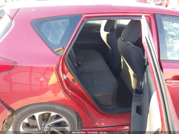 JTNKARJE8JJ569612 2018 TOYOTA COROLLA - Image 8
