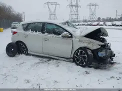 JTNKARJE8JJ574499 2018 TOYOTA COROLLA
