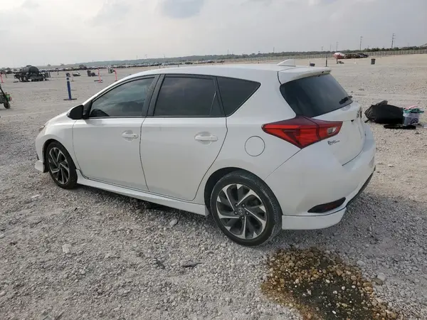 JTNKARJE9HJ530778 2017 TOYOTA COROLLA - Image 2