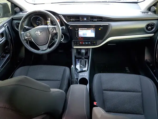 JTNKARJE9HJ535561 2017 TOYOTA COROLLA - Image 8