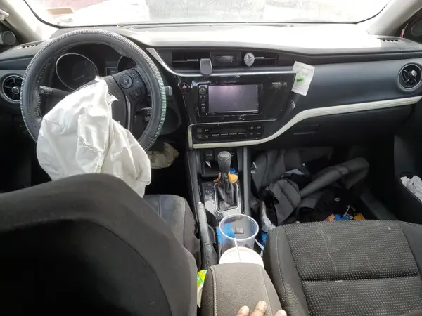 JTNKARJE9HJ539951 2017 TOYOTA COROLLA - Image 8