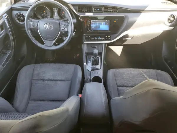 JTNKARJE9HJ546446 2017 TOYOTA COROLLA - Image 8