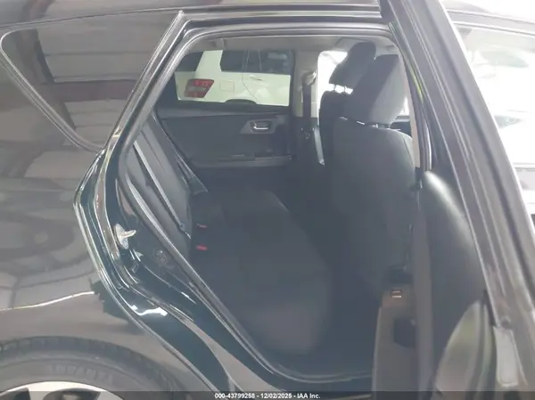 JTNKARJE9HJ546768 2017 TOYOTA COROLLA - Image 8