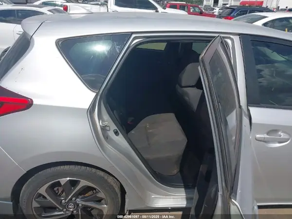 JTNKARJE9HJ551338 2017 TOYOTA COROLLA - Image 8