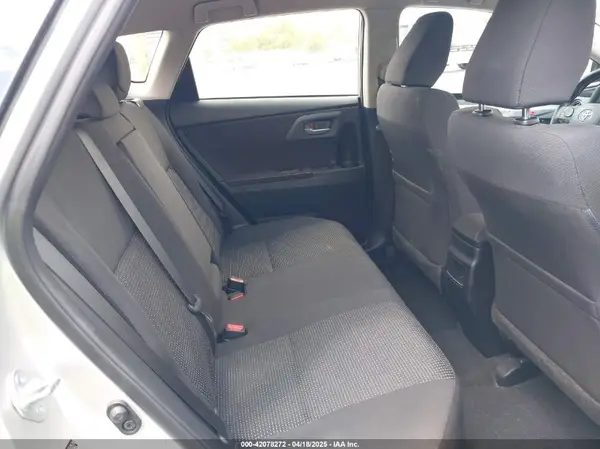 JTNKARJE9JJ553578 2018 TOYOTA COROLLA - Image 8