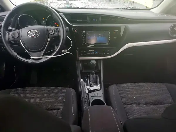 JTNKARJE9JJ553838 2018 TOYOTA COROLLA - Image 8