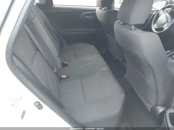 JTNKARJE9JJ556268 2018 TOYOTA COROLLA - Image 8