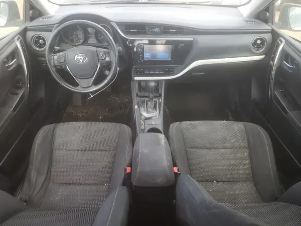 JTNKARJE9JJ563883 2018 TOYOTA COROLLA - Image 8