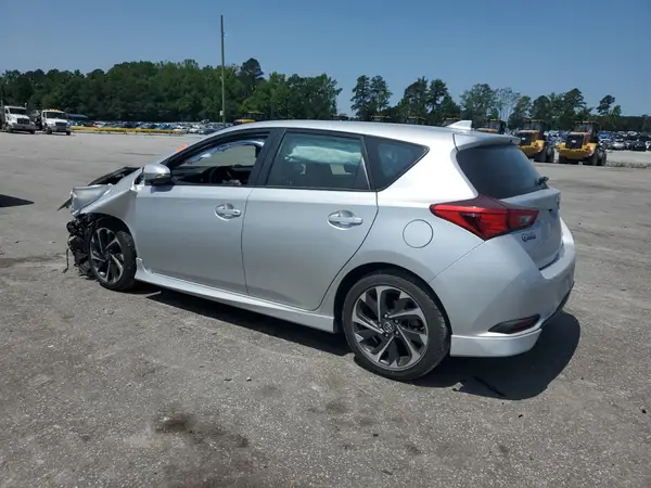 JTNKARJE9JJ563964 2018 TOYOTA COROLLA - Image 2