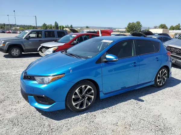 JTNKARJE9JJ564046 2018 TOYOTA COROLLA - Image 1