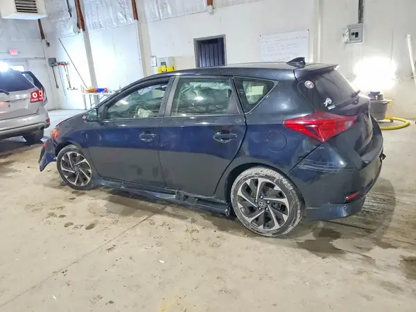 JTNKARJE9JJ564497 2018 TOYOTA COROLLA - Image 2