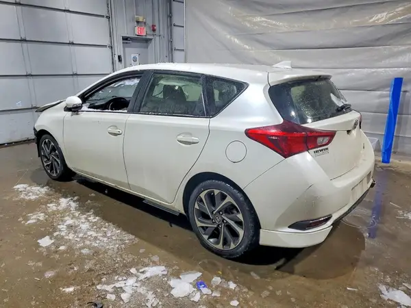 JTNKARJE9JJ564550 2018 TOYOTA COROLLA - Image 2