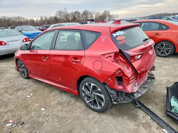 JTNKARJE9JJ567867 2018 TOYOTA COROLLA - Image 2