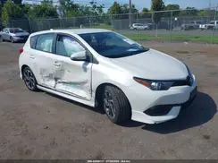 JTNKARJE9JJ568386 2018 TOYOTA COROLLA