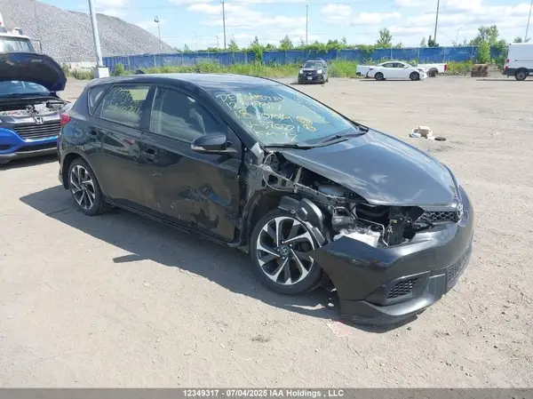 JTNKARJE9JJ570221 2018 TOYOTA COROLLA - Image 1