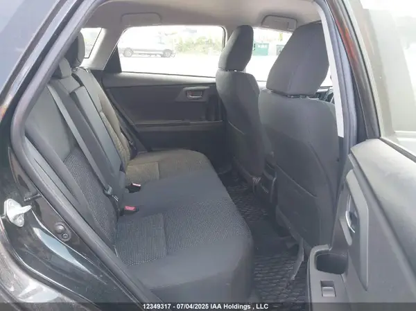 JTNKARJE9JJ570221 2018 TOYOTA COROLLA - Image 8