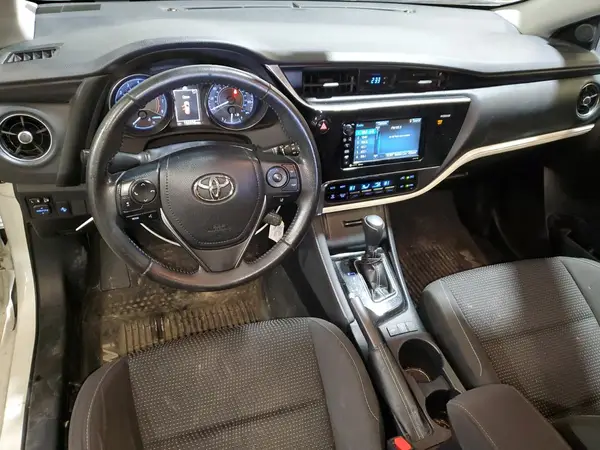 JTNKARJE9JJ570929 2018 TOYOTA COROLLA - Image 8