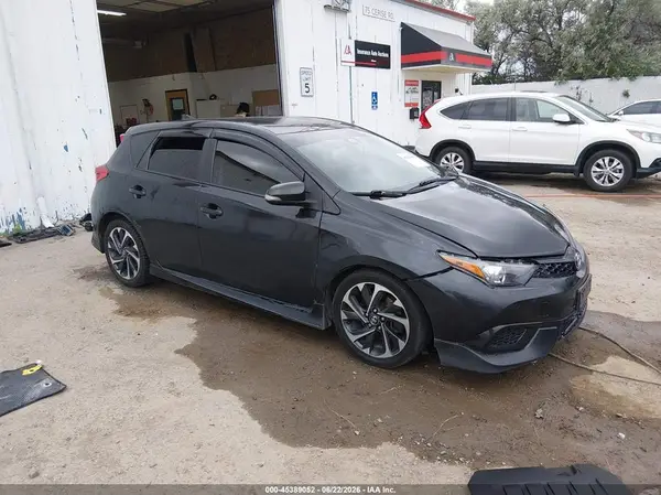 JTNKARJE9JJ571238 2018 TOYOTA COROLLA - Image 1