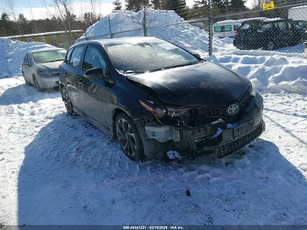 JTNKARJE9JJ572700 2018 TOYOTA COROLLA - Image 1
