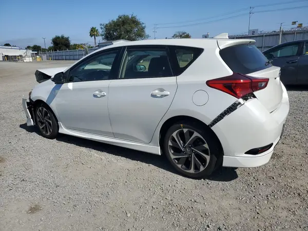 JTNKARJEXJJ555999 2018 TOYOTA COROLLA - Image 2