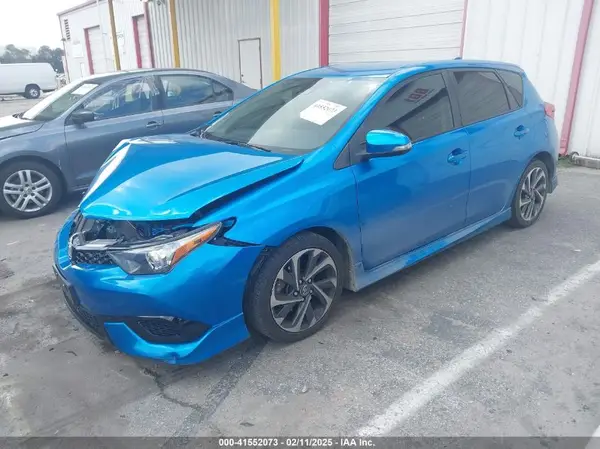 JTNKARJEXJJ556196 2018 TOYOTA COROLLA - Image 2