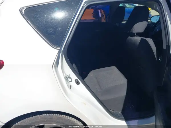 JTNKARJEXJJ557719 2018 TOYOTA COROLLA - Image 8