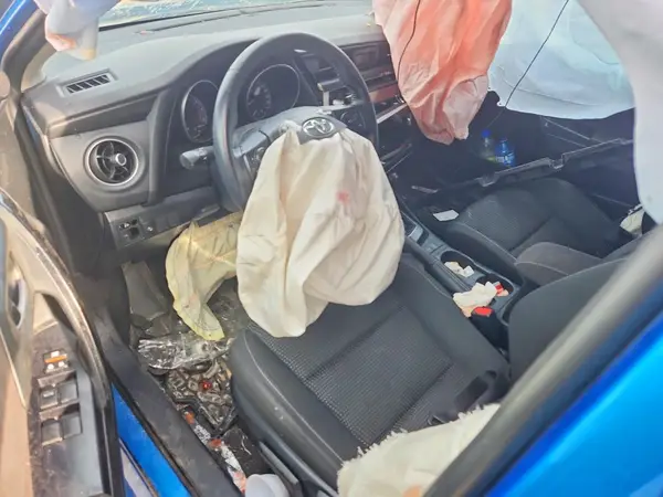 JTNKARJEXJJ559194 2018 TOYOTA COROLLA - Image 8
