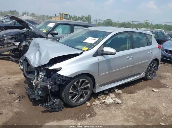 JTNKARJEXJJ560278 2018 TOYOTA COROLLA - Image 2