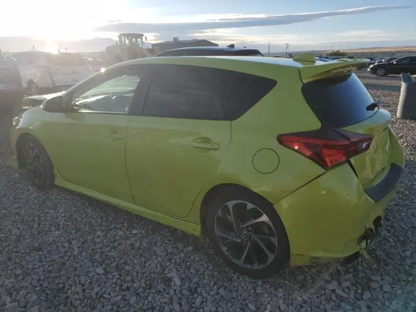 JTNKARJEXJJ563598 2018 TOYOTA COROLLA - Image 2